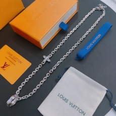 Louis Vuitton Necklaces